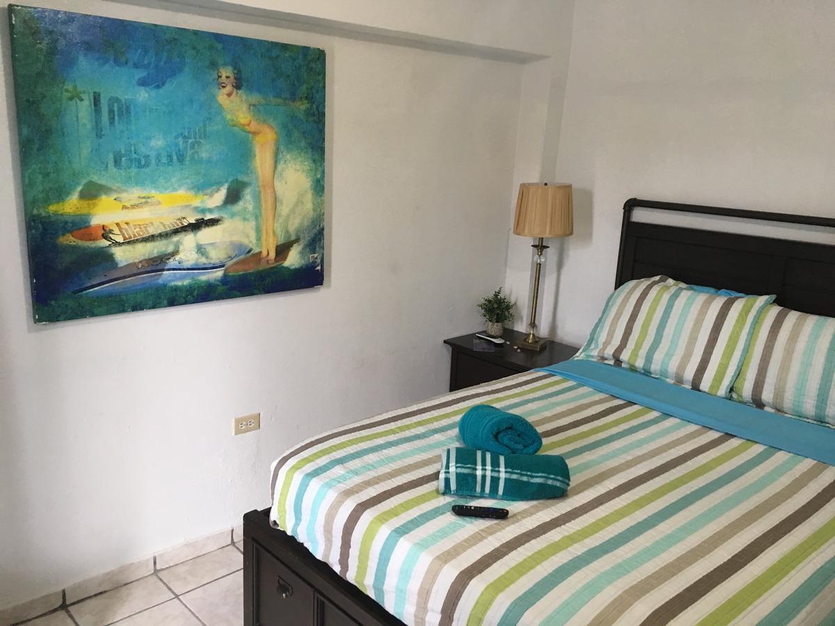 Coastal Express Inn & Suites #1 At 681 Ocean Drive Islote Bilik gambar